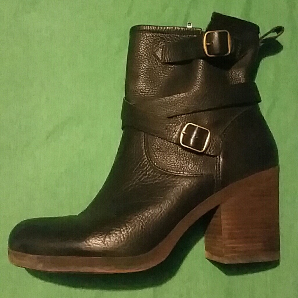 COPY - Lucky Brand Orenzo Booties!